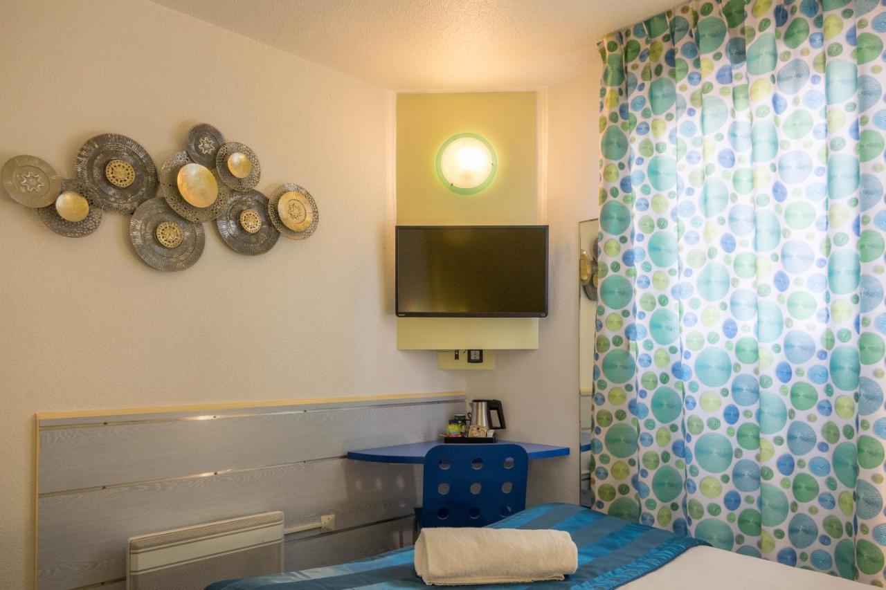As Hotel Orleans Nord Artenay Bagian luar foto