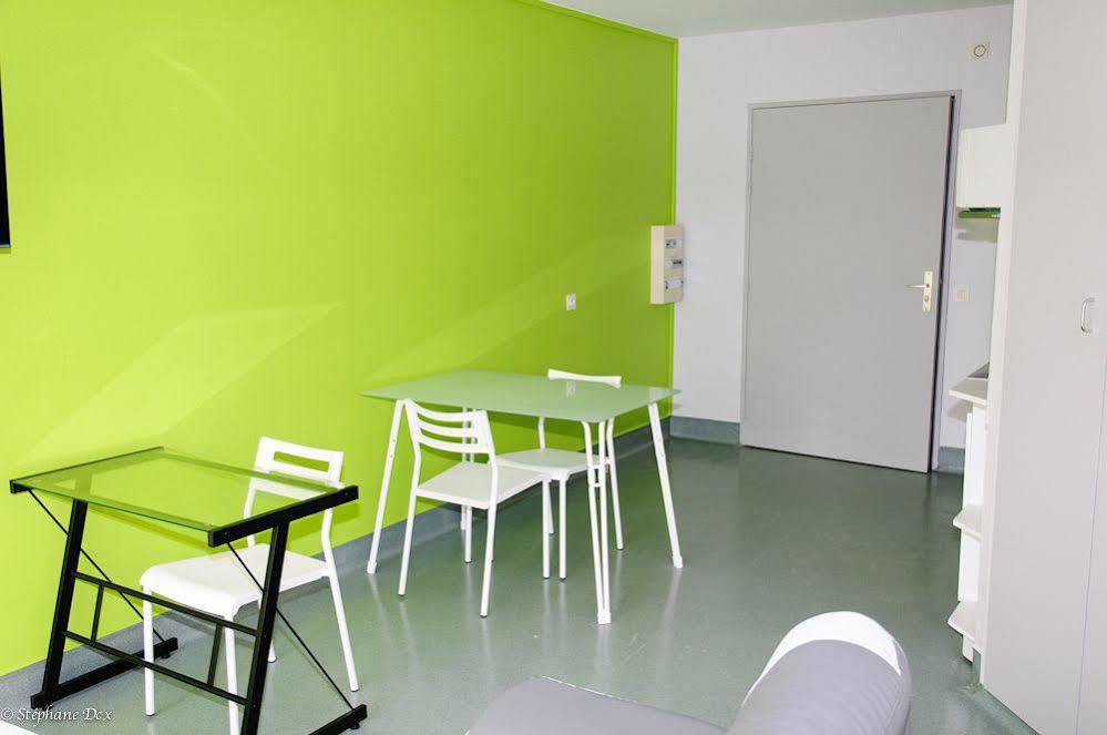 As Hotel Orleans Nord Artenay Bagian luar foto