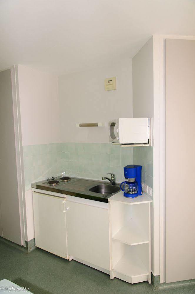 As Hotel Orleans Nord Artenay Bagian luar foto