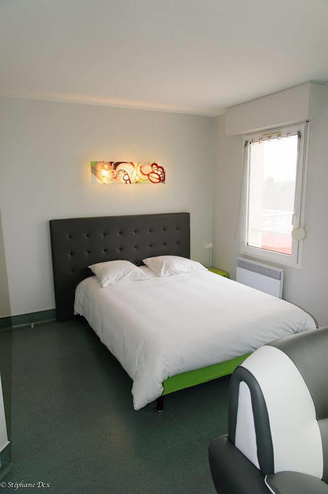 As Hotel Orleans Nord Artenay Bagian luar foto