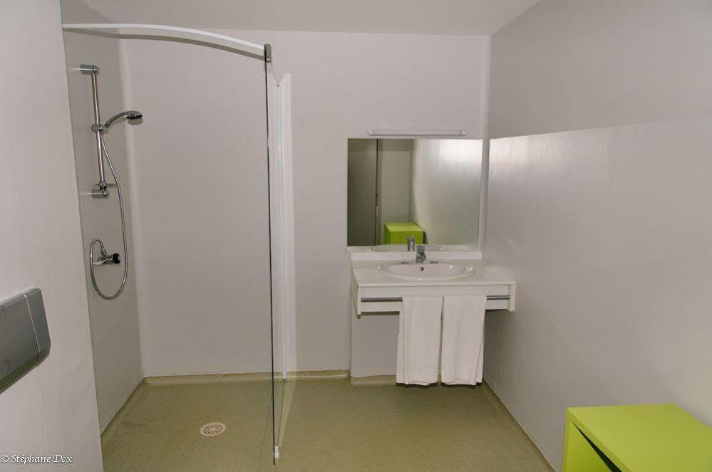 As Hotel Orleans Nord Artenay Bagian luar foto